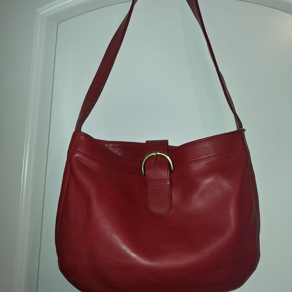 Coach Red Leather Shoulder Bag with Gold Buckle - Picture 2 of 10